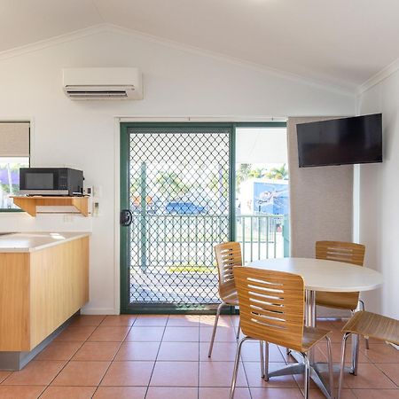 Nrma Bowen Beachfront Holiday Park Szoba fotó
