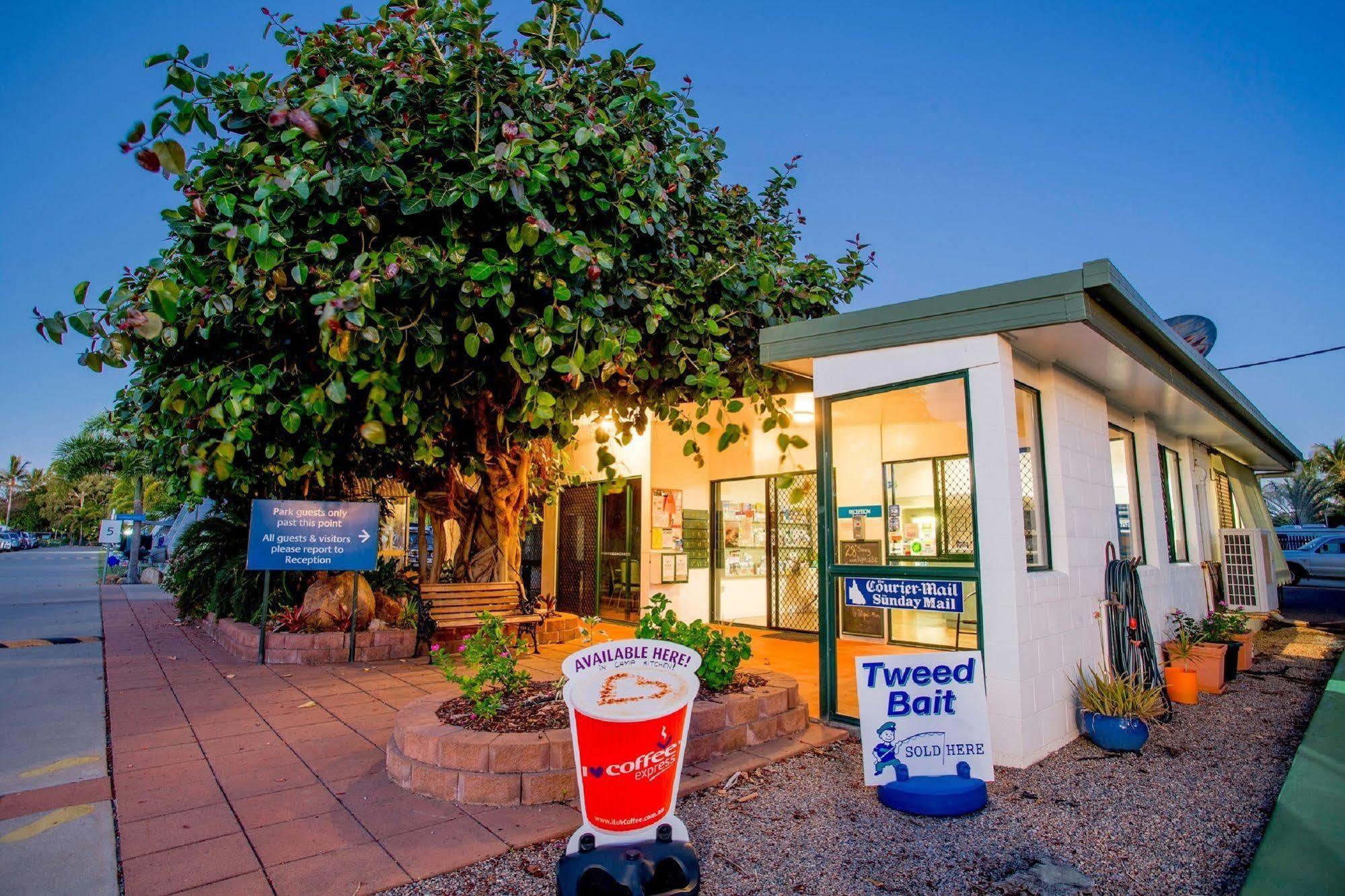 Nrma Bowen Beachfront Holiday Park Kültér fotó